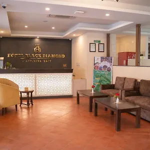 Black Diamond - Transit Point Inside Hotel